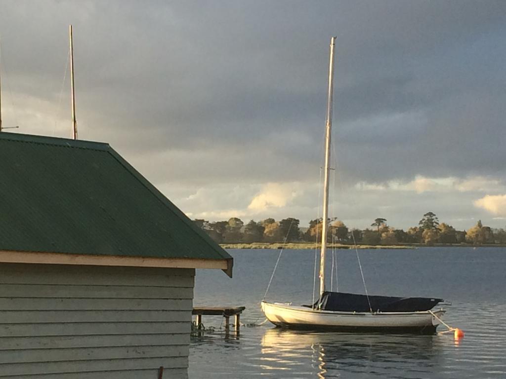 Lake Wendouree Luxury Apartments On Webster Ballarat Exterior foto